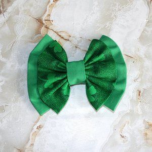 HAND CRAFTED Cat Bandana St. Patrick's Day Green Shamrock Bow Tie For Collar